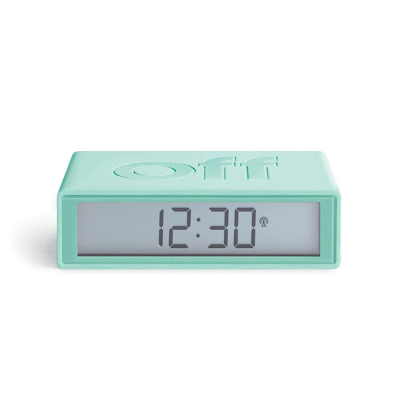 Lexon Flip Plus Alarm Saat Mint Açıklama Red Dot ödüllü Flip şimdi radyo kontrollü zamanlama özelliğiyle her zaman olduğu gibi yanınızdan ayrılmayacak!Yatağa girmeden önce alarmı kurup kurmadığınızı kontrol etmenize artık gerek yok!Flip "on" ve "off" yüze
