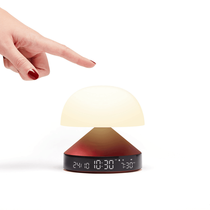 Lexon Mina Sunrise Koyu Kırmızı Alarm Saatli Gün Işığı Simulatörü & Aydınlatma Açıklama Mina Sunrise, gün doğumu ve gün batımı efektlerine, çalar saate ve çok renkli aydınlatmaya sahip 3'ü 1 arada bir lambadır. Doğal seslerle birleştirilmiş aşamalı gün ış